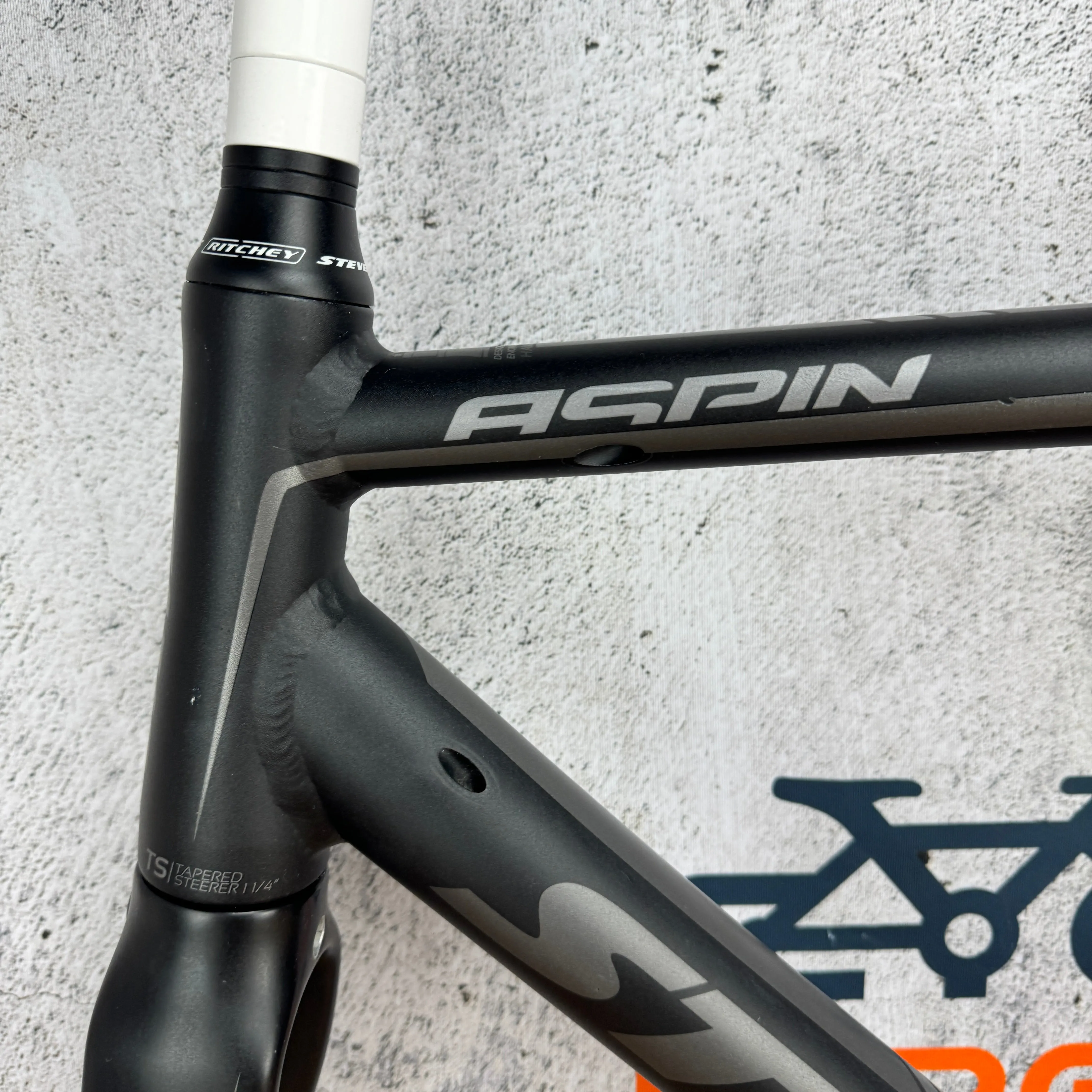 2014 Stevens Aspin CT 56cm Rim Brake Black Alloy Road Bike Frameset 700c