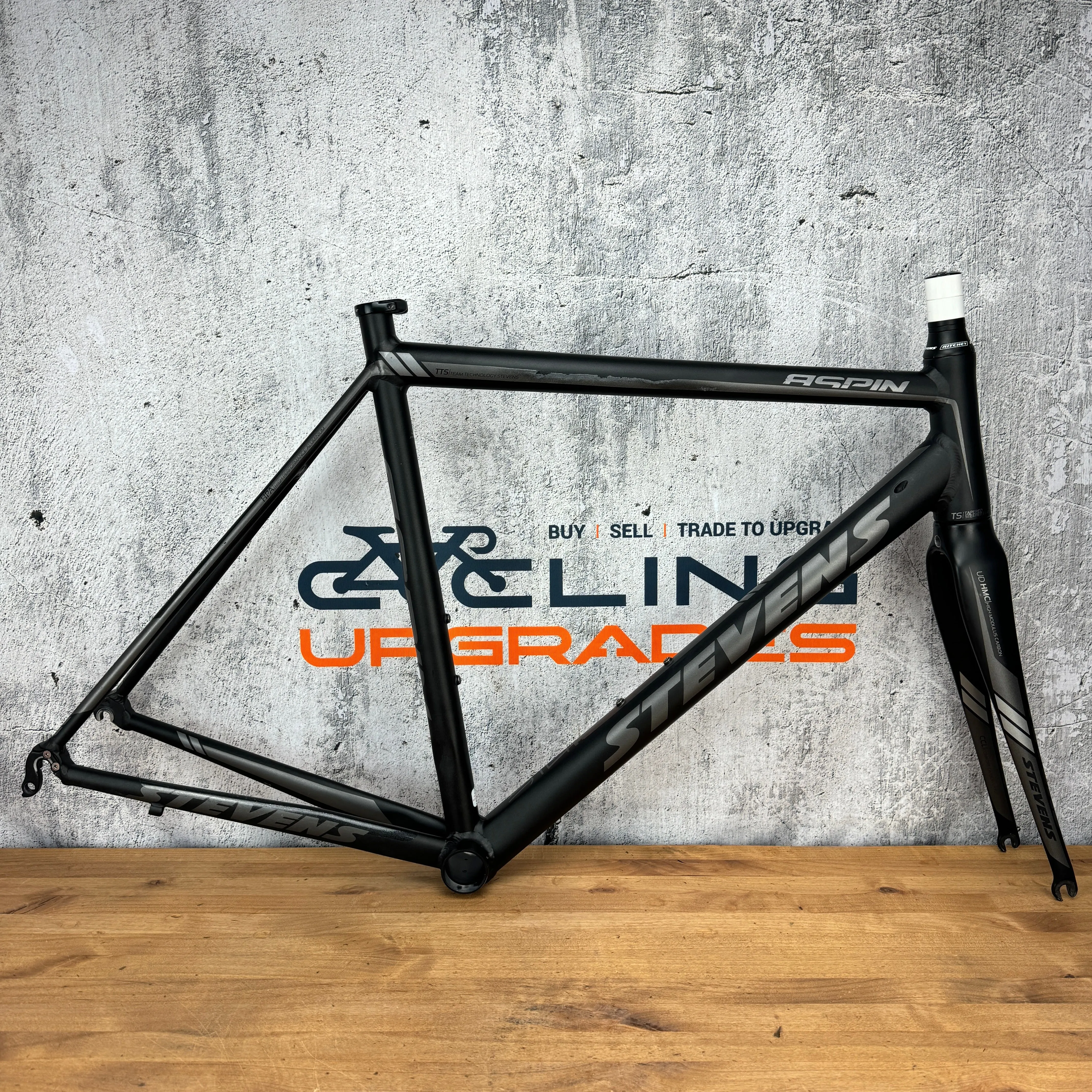 2014 Stevens Aspin CT 56cm Rim Brake Black Alloy Road Bike Frameset 700c