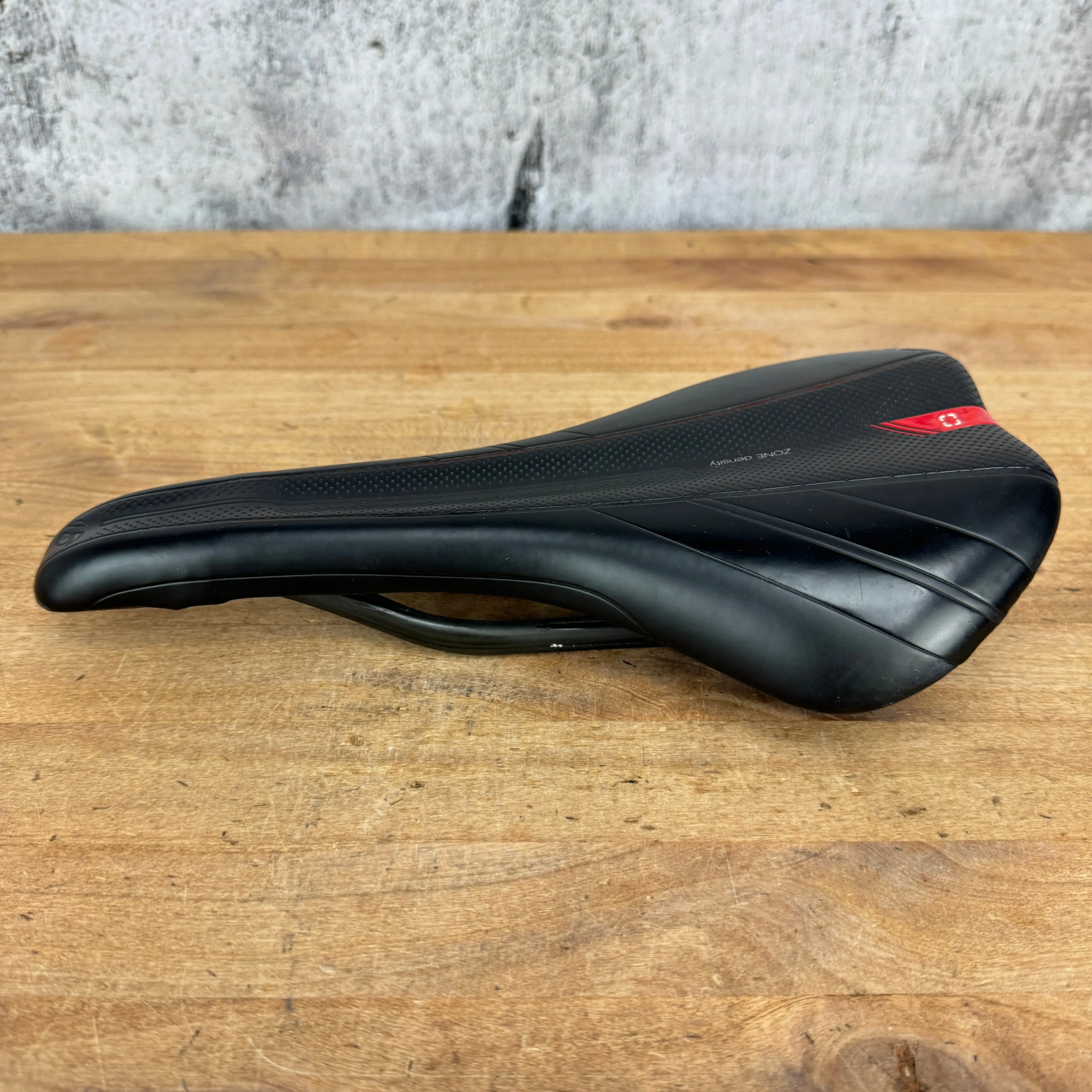 Bontrager Affinity Pro 140mm 7x10mm Carbon Rails Bike Saddle 169g