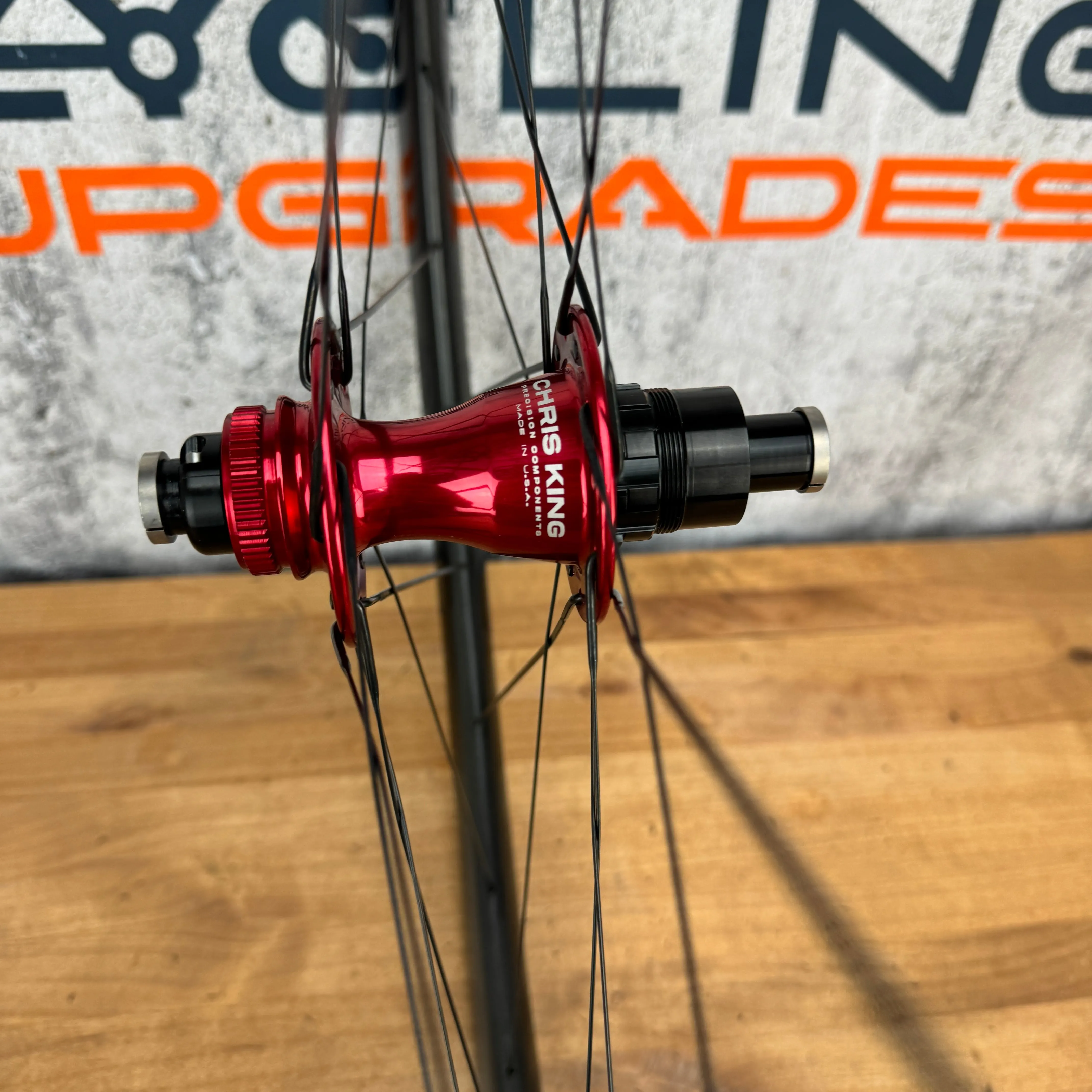 Low Mile! Enve SES 2.3 Hookless Tubeless Carbon Red Chris King R45 Wheelset 700c