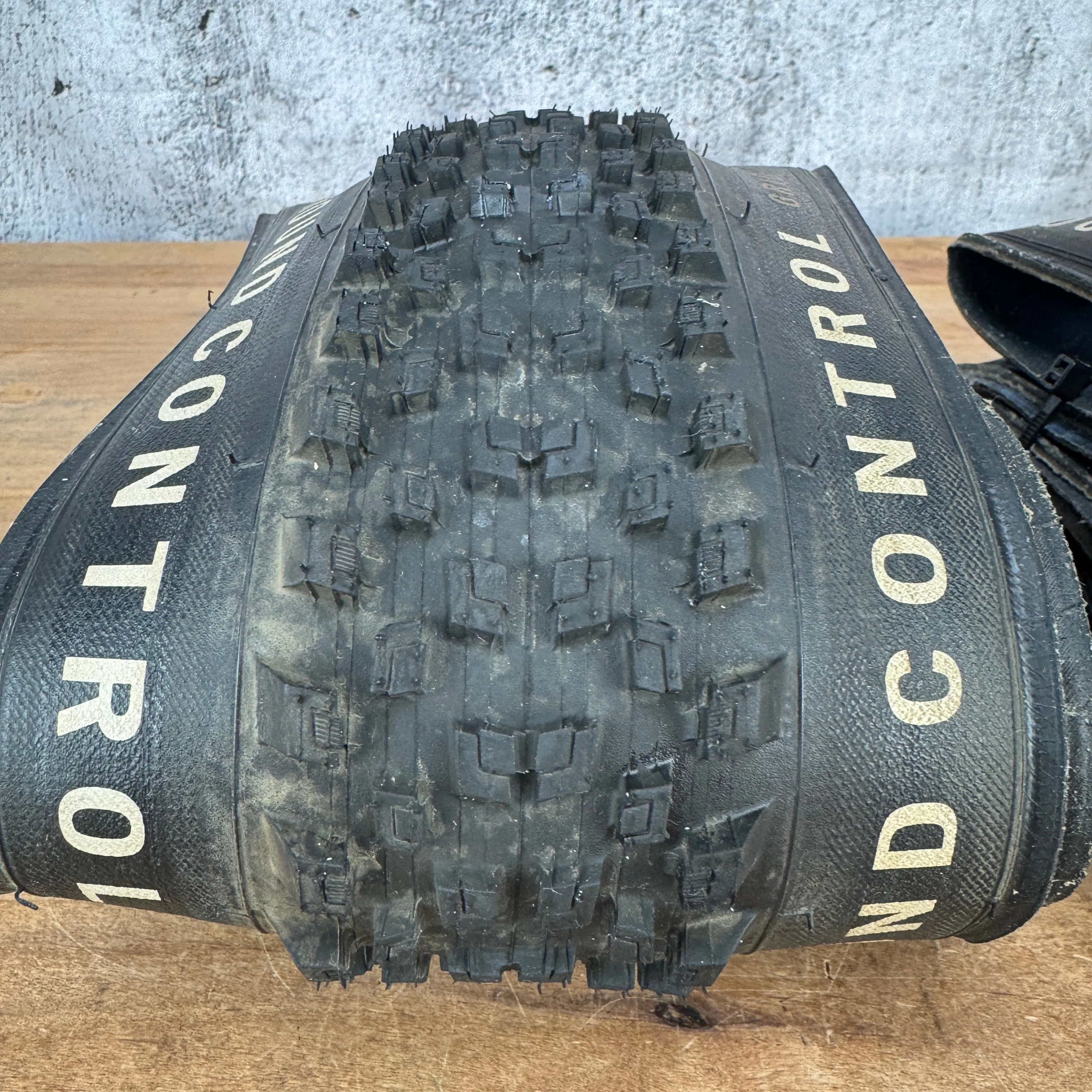 Low Mile! Pair Specialized Ground Control Grid T7 29x2.35" Mountain Bike Tires