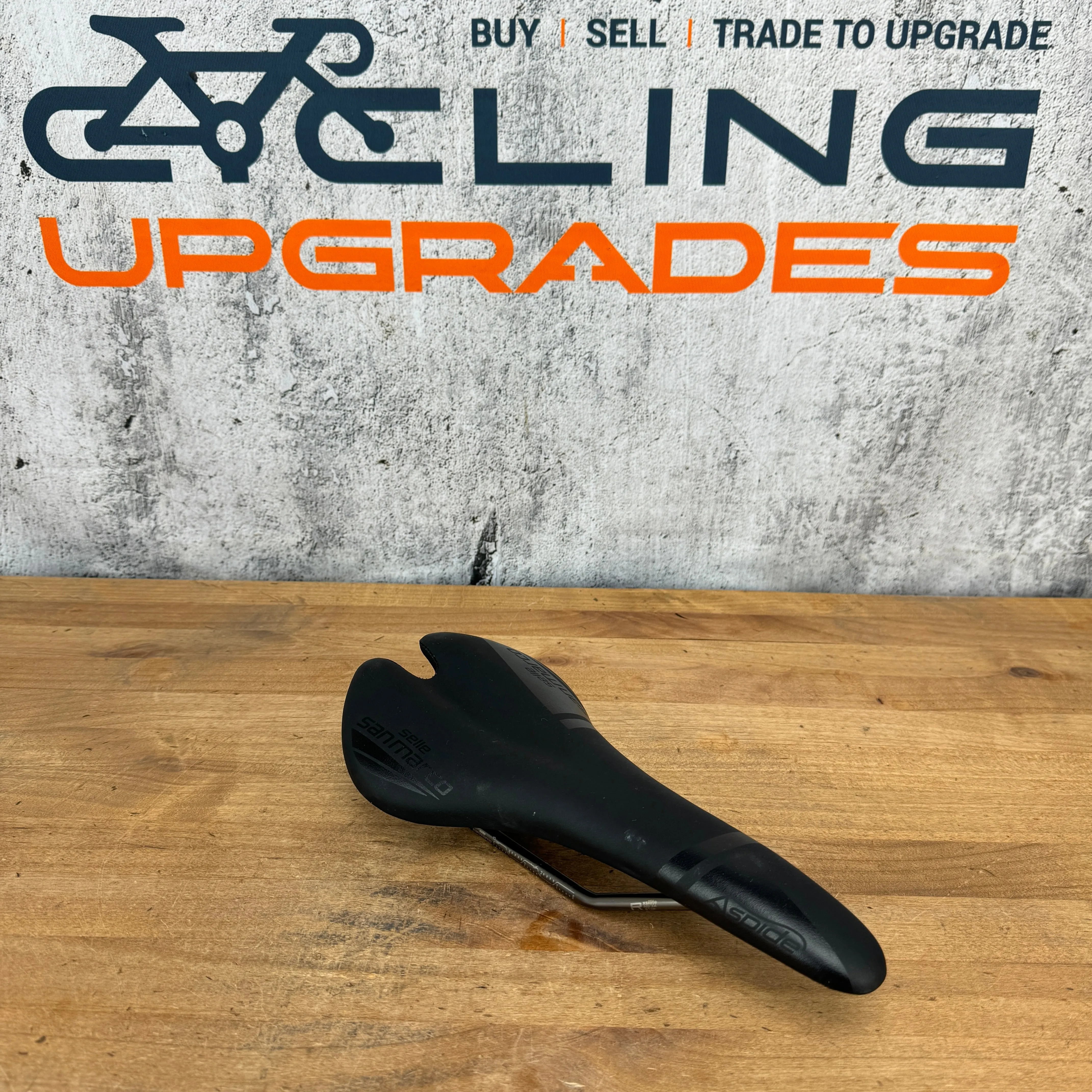 Selle San Marco Aspide 7x7mm Alloy Rails 130mm Narrow Saddle 171g