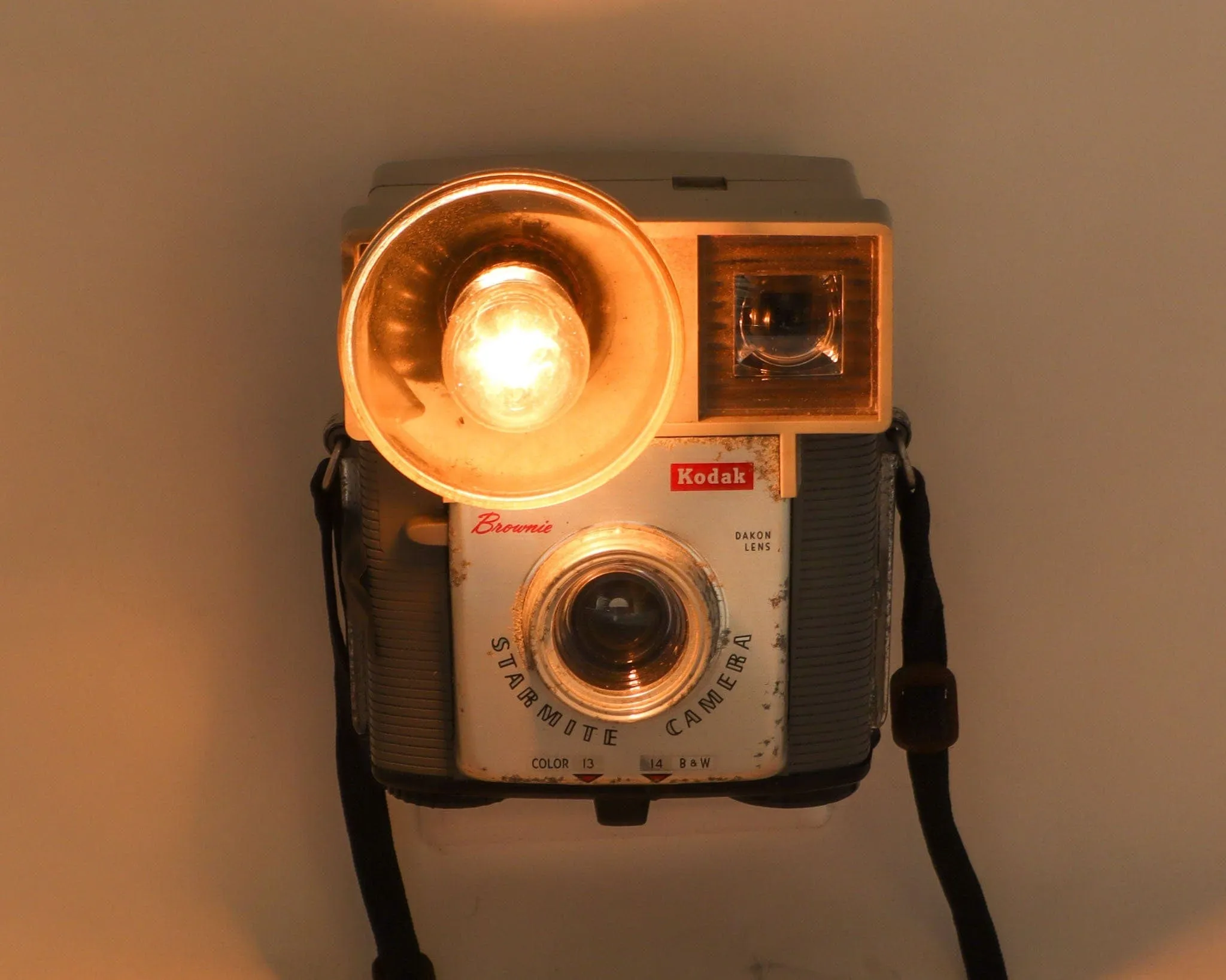 Vintage Camera Nightlight, Kodak Brownie Starmite, Photography Fan Gift, eco-friendly lamp